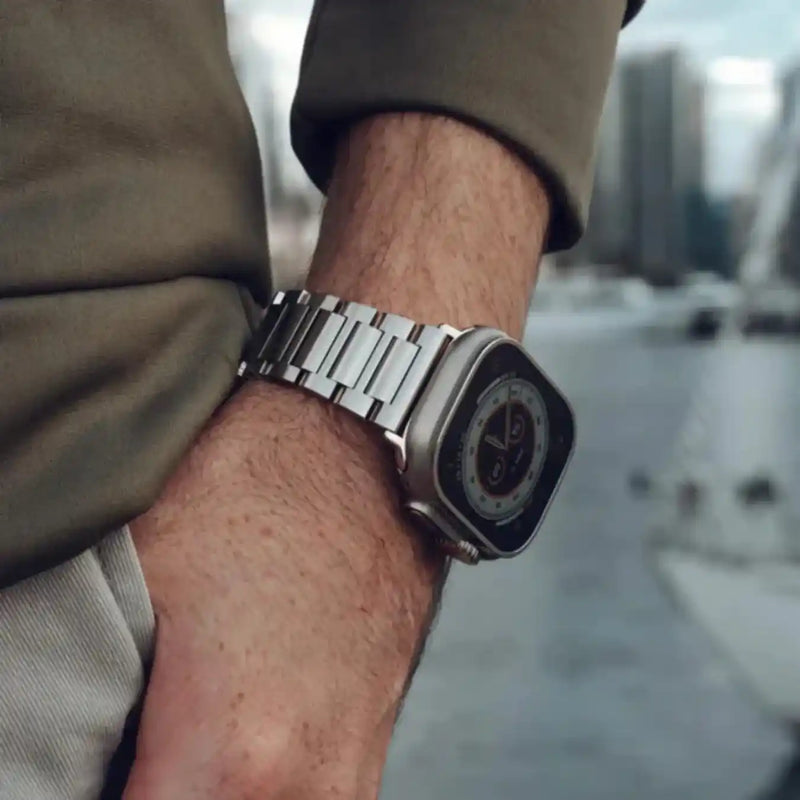 Voltrix Smartwatch Ultra 9™ [Includes 7 Bonus Straps + Protective Case]